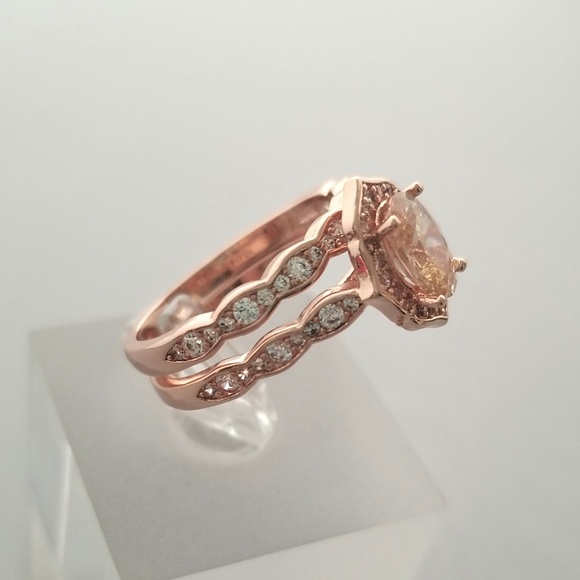 HOST PICK!!! 💗 Antique Style Rose Gold Ring Set - Picture 4 of 7